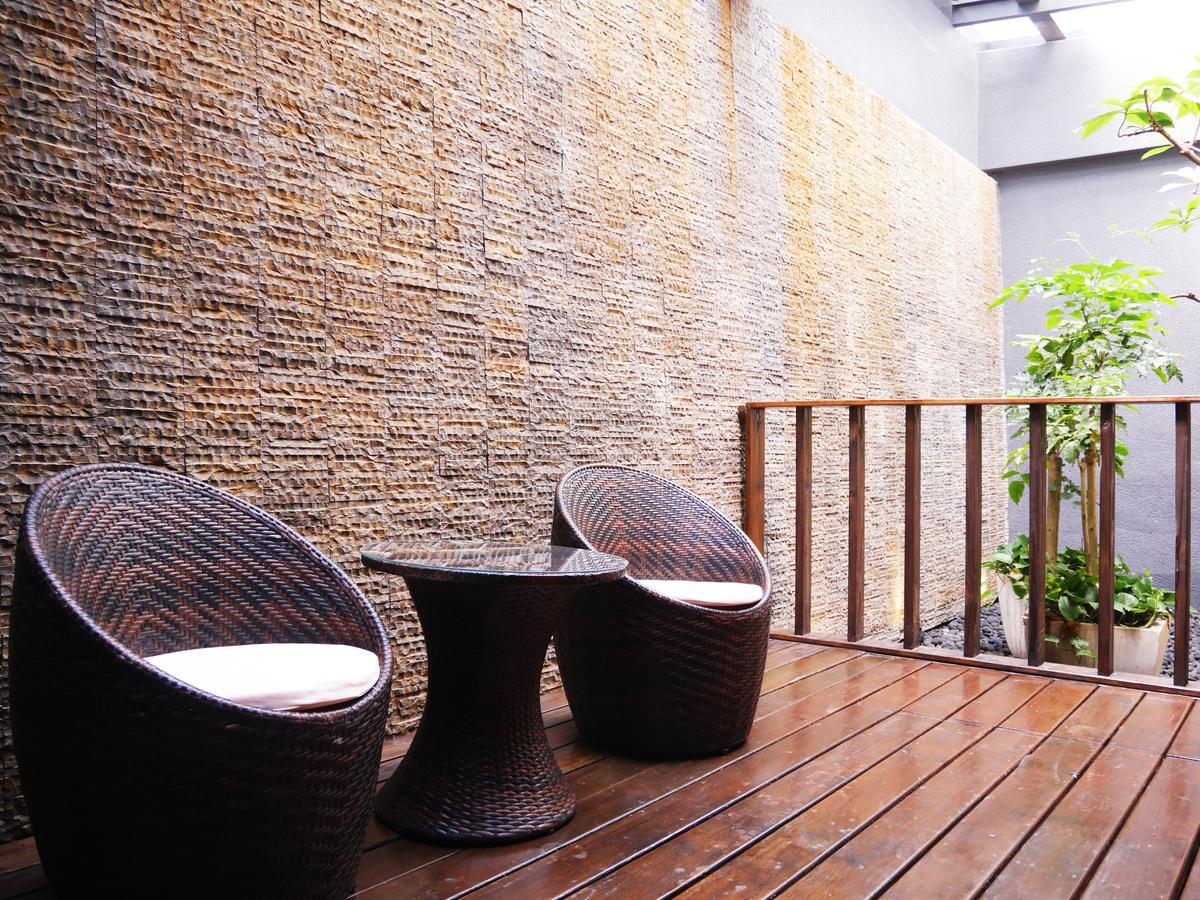 Moonshy Boutique Motel Taichung Exterior foto